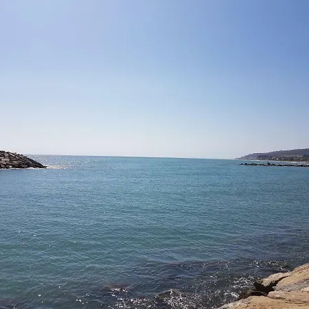 Marina De La Duquesa